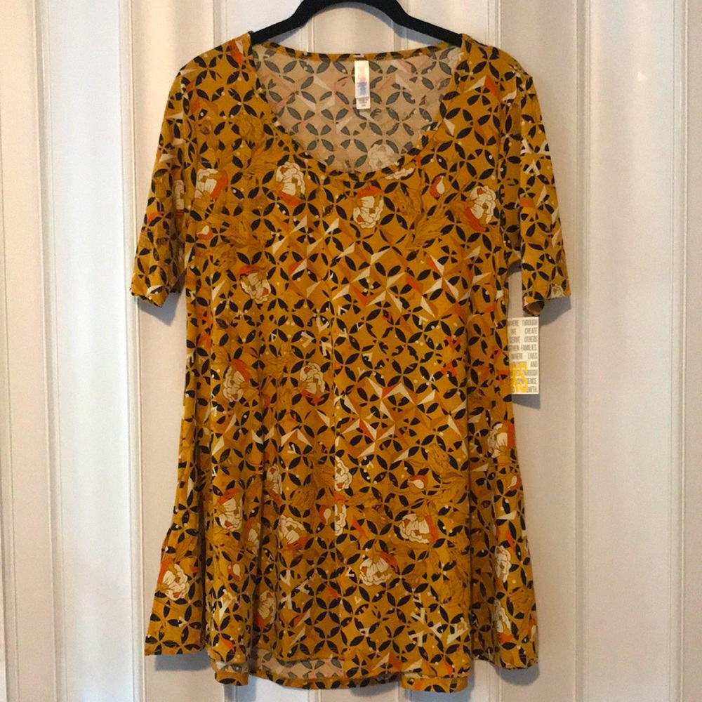 LuLaRoe Perfect T
